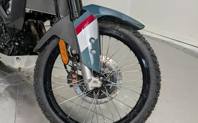 2026 Kawasaki KLE500 SE ABS