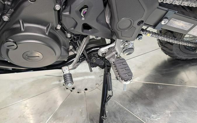 2026 Kawasaki KLE500 SE ABS