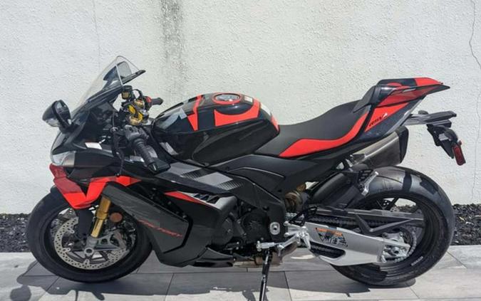 2026 Aprilia RSV4 Factory