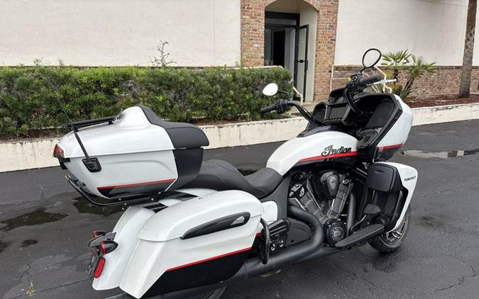 2023 Indian Pursuit Dark Horse With Premium Package Icon Pearl White / Black Metallic