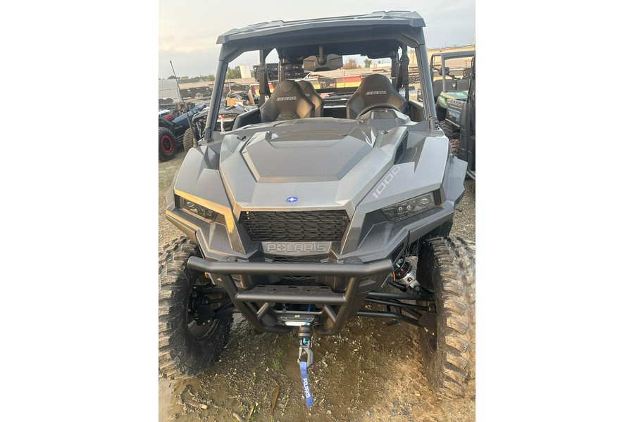 2025 Polaris GENERAL XP 4 1000 ULTIMATE