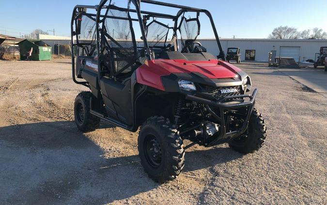 2026 Honda PIONEER 700-4