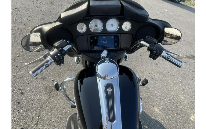 2020 STREET GLIDE - Harley-Davidson®