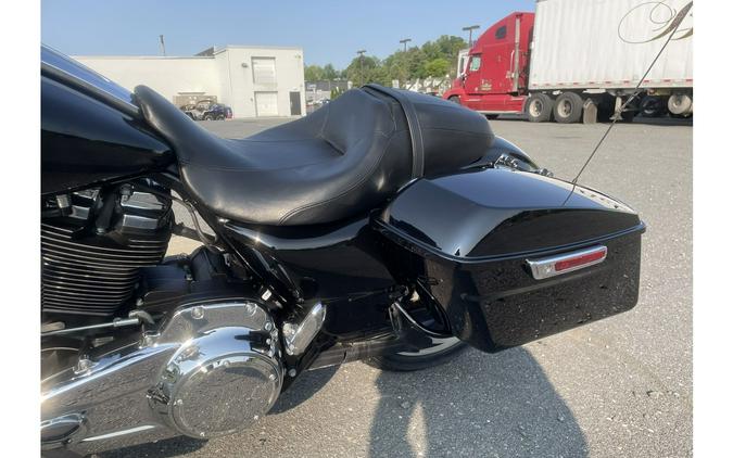 2020 STREET GLIDE - Harley-Davidson®
