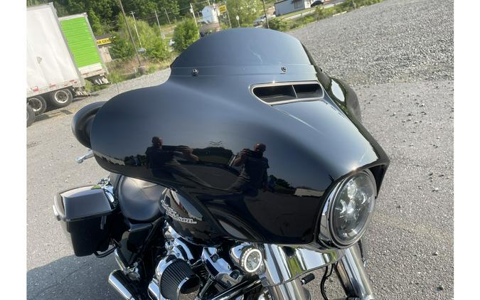 2020 STREET GLIDE - Harley-Davidson®