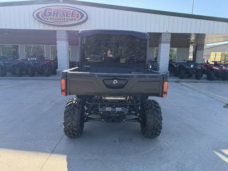 2027 Can-AM 0008UVP00