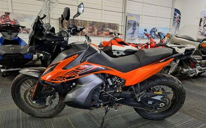 2022 KTM 890 Adventure