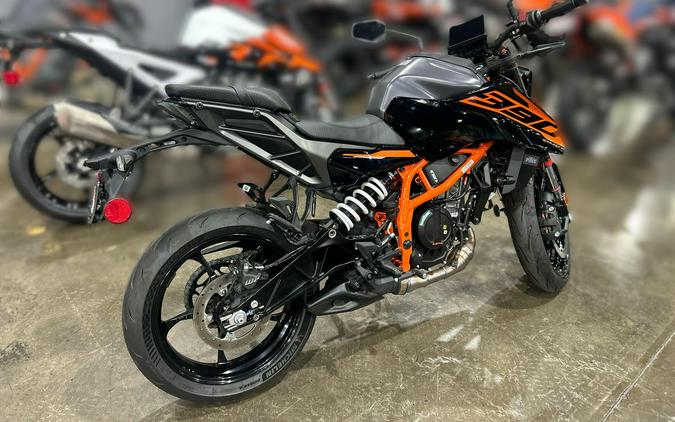 2026 KTM 390 DUKE