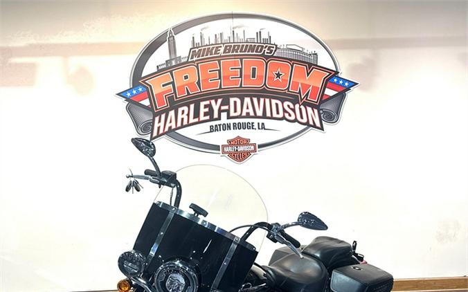 2019 Harley-Davidson Softail® Heritage Classic 114