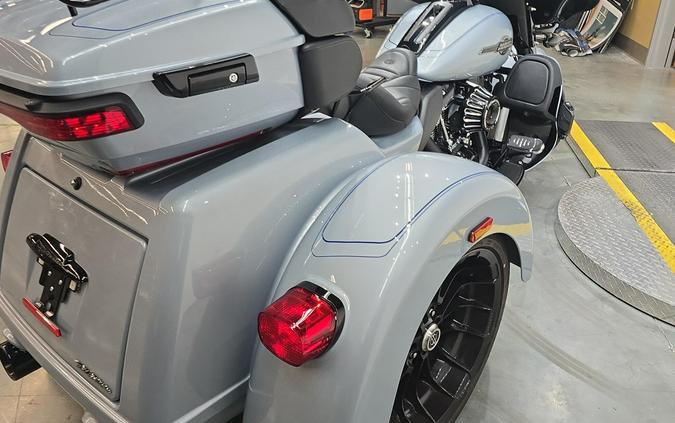 FLHTCUTG 2025 Tri Glide® Ultra