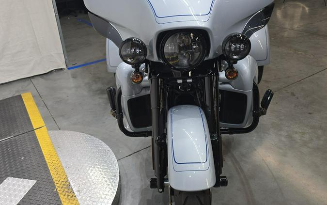FLHTCUTG 2025 Tri Glide® Ultra