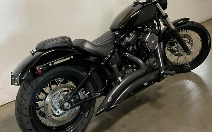 2020 Harley-Davidson® Street Bob® Vivid Black