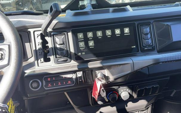 2027 Can-AM Defender XU MAX Limited HD11