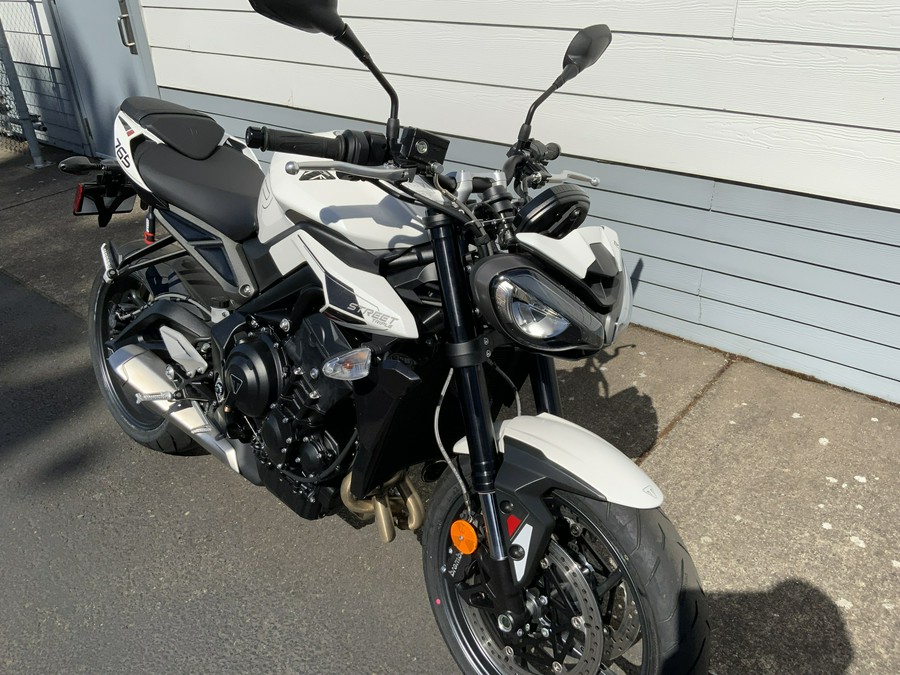 2024 Triumph Street Triple 765