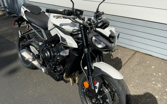 2024 Triumph Street Triple 765