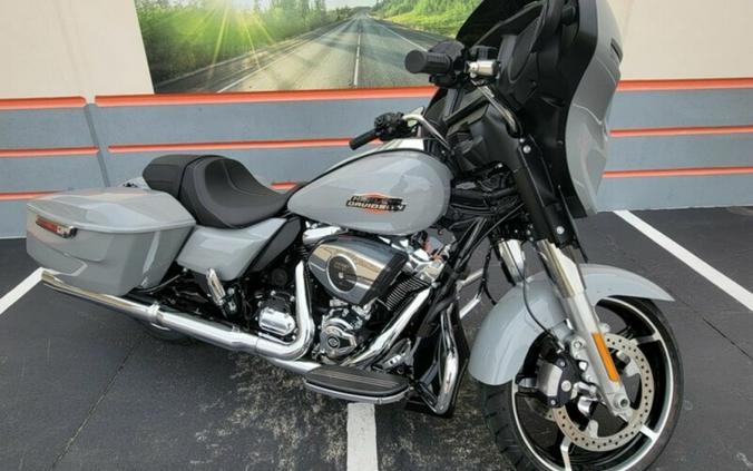 FLHX 2024 Street Glide®