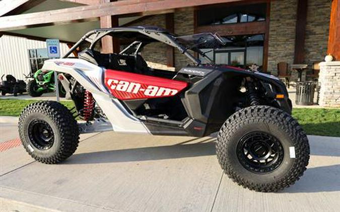 2025 Can-Am Maverick X3 RS Turbo RR