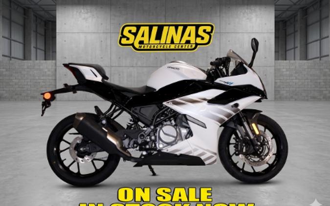2026 CFMOTO 300SS