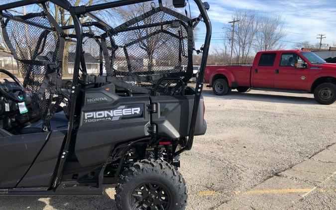 2026 Honda PIONEER 700-4 DELUXE