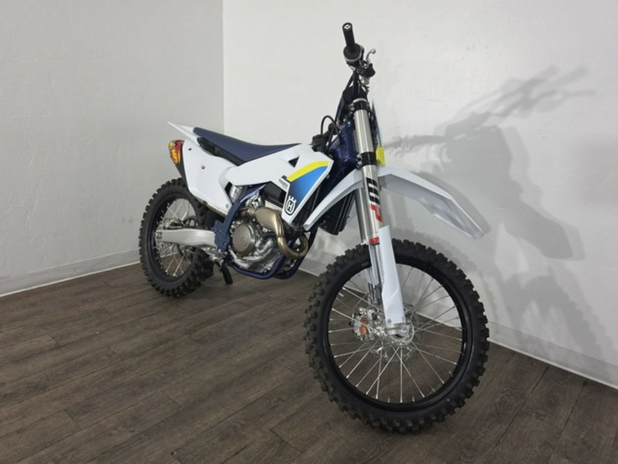 2025 Husqvarna FC 250