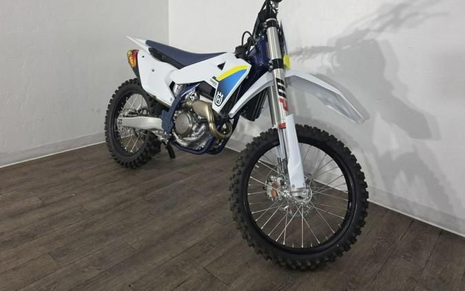 2025 Husqvarna FC 250