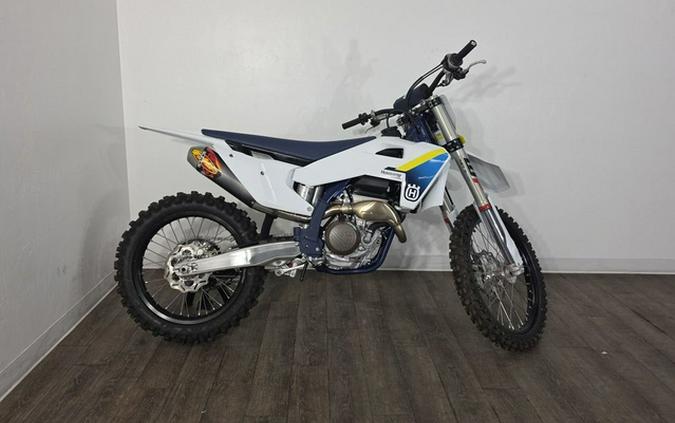 2025 Husqvarna FC 250