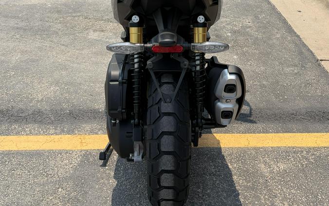 2027 Aprilia SR GT 400