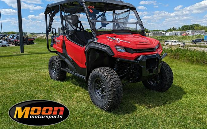 2023 Honda Pioneer 1000-5 Deluxe DELUXE RED