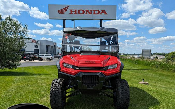 2023 Honda Pioneer 1000-5 Deluxe DELUXE RED