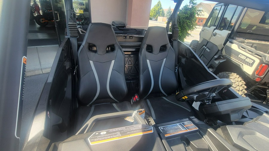 2025 Can-Am Commander XT 1000R