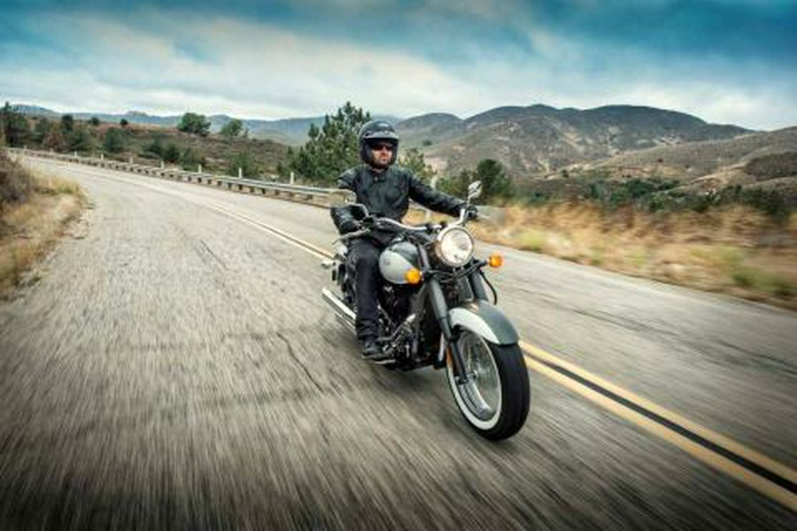 2015 Kawasaki Vulcan® 900 Classic