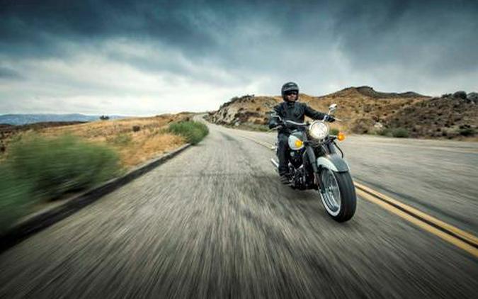 2015 Kawasaki Vulcan® 900 Classic