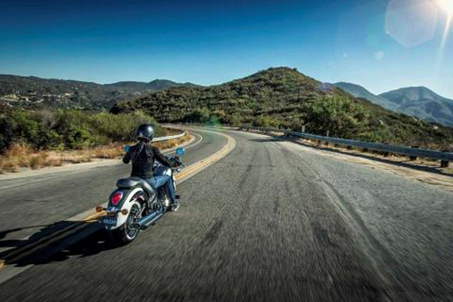 2015 Kawasaki Vulcan® 900 Classic