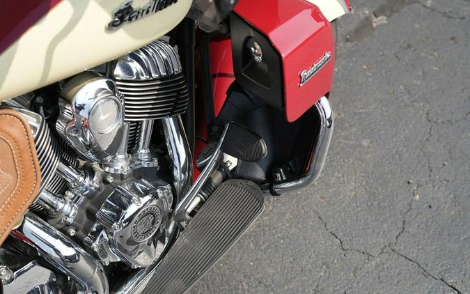2016 Indian Motorcycle Roadmaster Indian Motorcycle Red and Ivory Cream