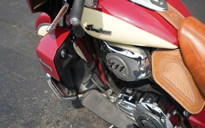 2016 Indian Motorcycle Roadmaster Indian Motorcycle Red and Ivory Cream
