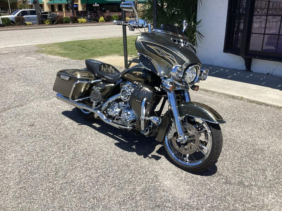 2016 Harley-Davidson® FLHXS - Street Glide® Special