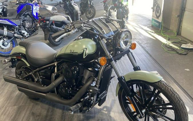 2023 Kawasaki Vulcan 900 Custom