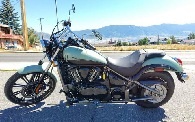 2023 Kawasaki Vulcan 900 Custom