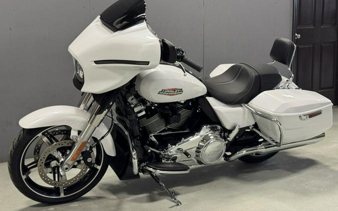 FLHX 2024 Street Glide®