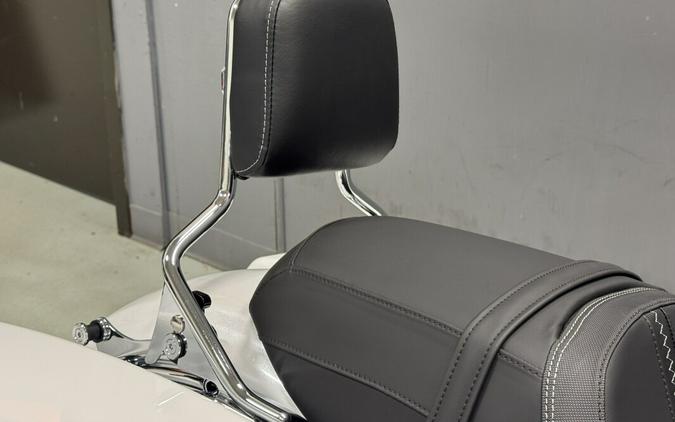 FLHX 2024 Street Glide®