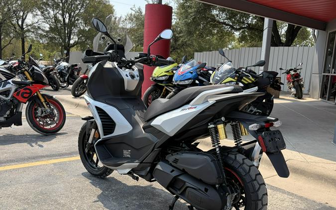 2027 Aprilia SR GT 400