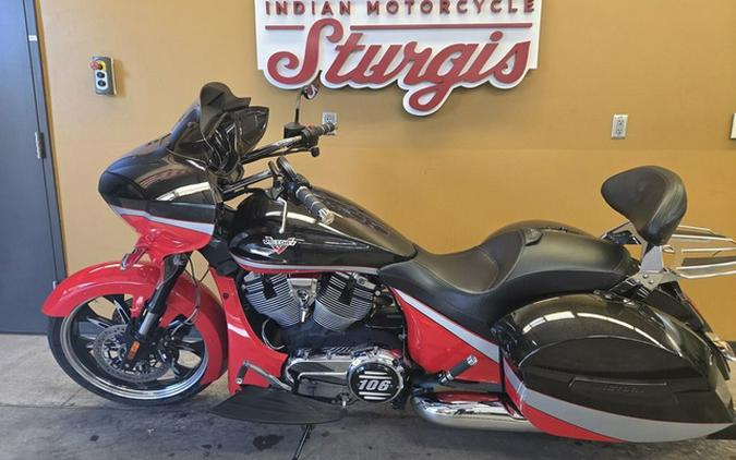 2016 Victory Motorcycles Magnum Suede Pearl White With Black & Silver