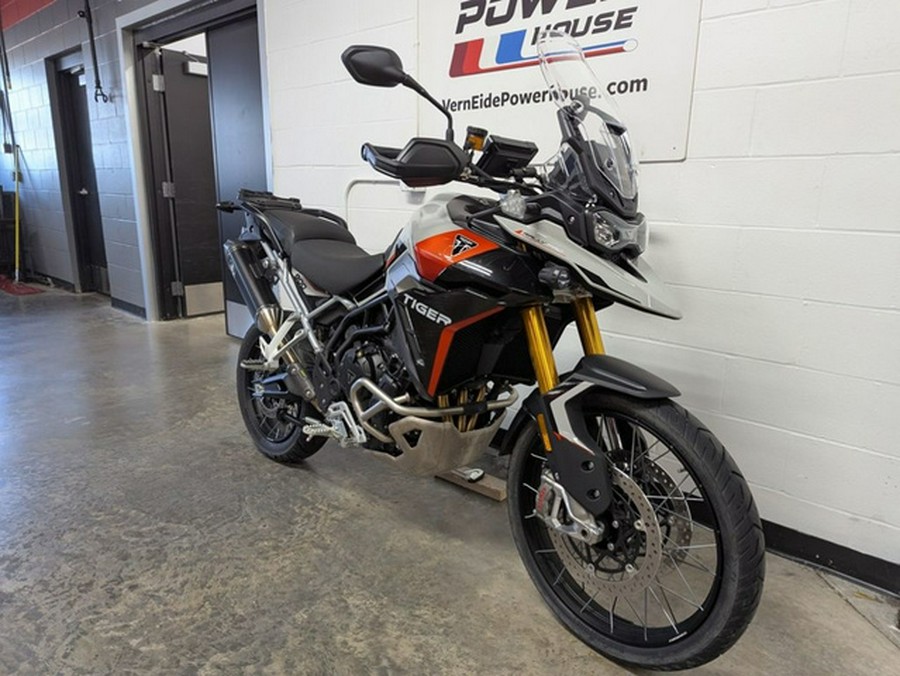 2025 Triumph Tiger 900 Rally Pro Ash Grey Intense Orange