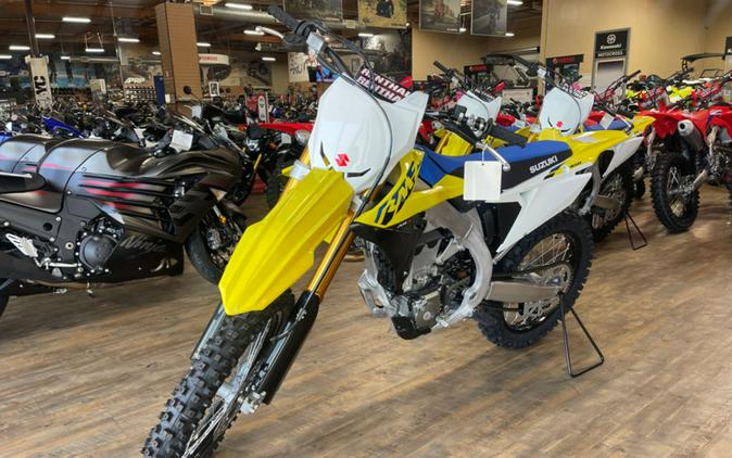 2024 Suzuki RM-Z450 First Look [with RM Army Kit]