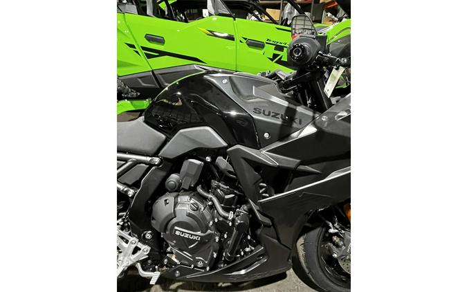2025 Suzuki GSX-S 8R