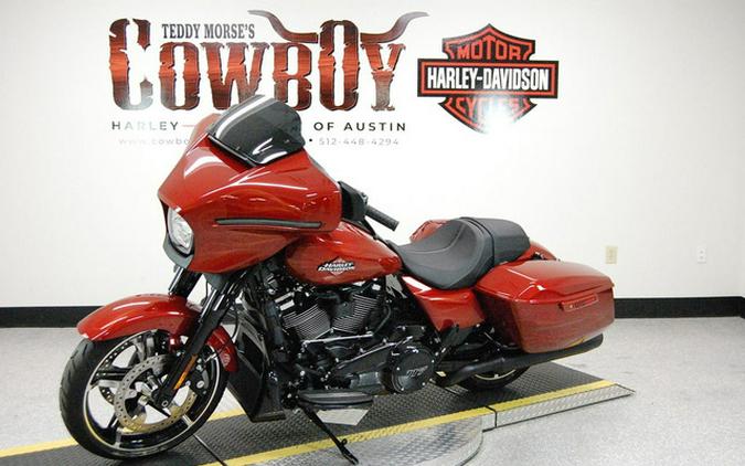 2025 Harley-Davidson FLHX - Street Glide