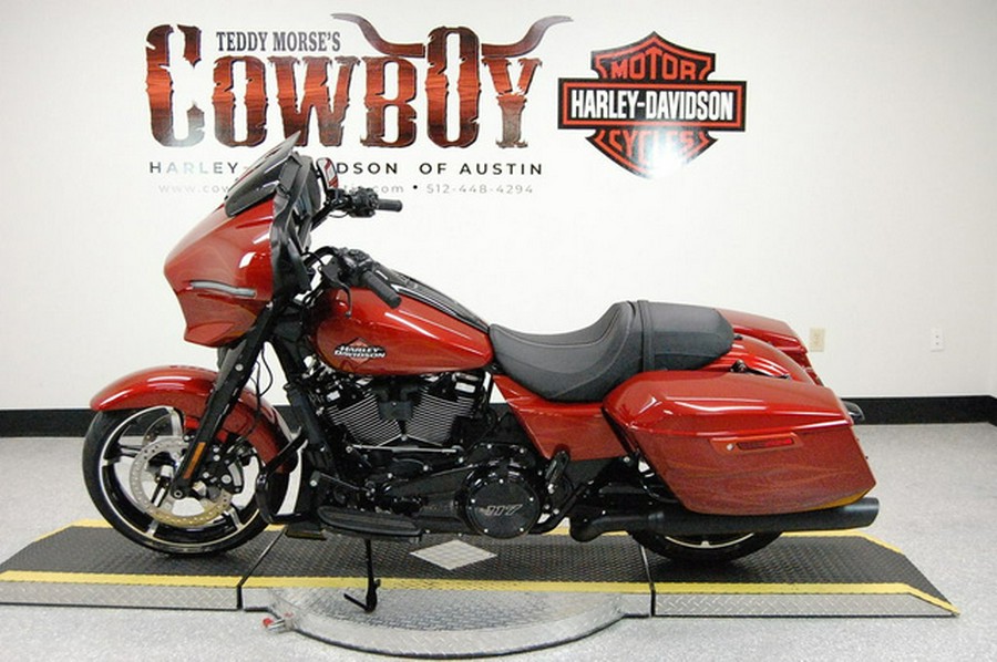 2025 Harley-Davidson FLHX - Street Glide
