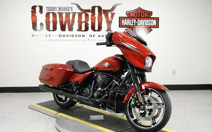2025 Harley-Davidson FLHX - Street Glide