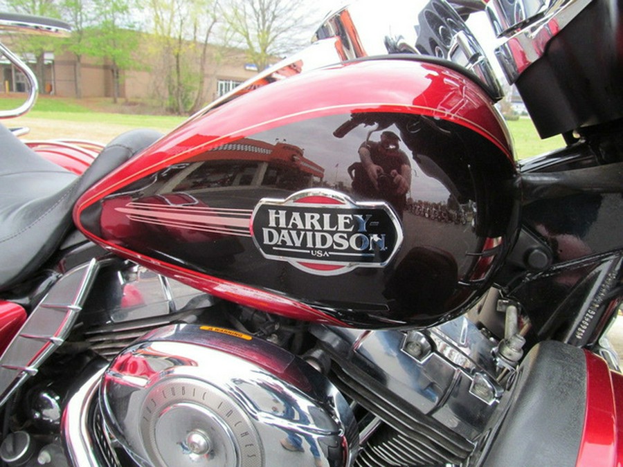 2012 Harley-Davidson FLHTCUTG - Tri Glide Ultra Classic