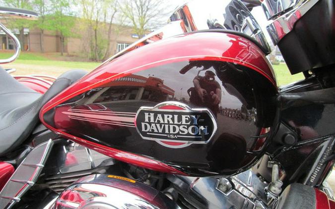 2012 Harley-Davidson FLHTCUTG - Tri Glide Ultra Classic